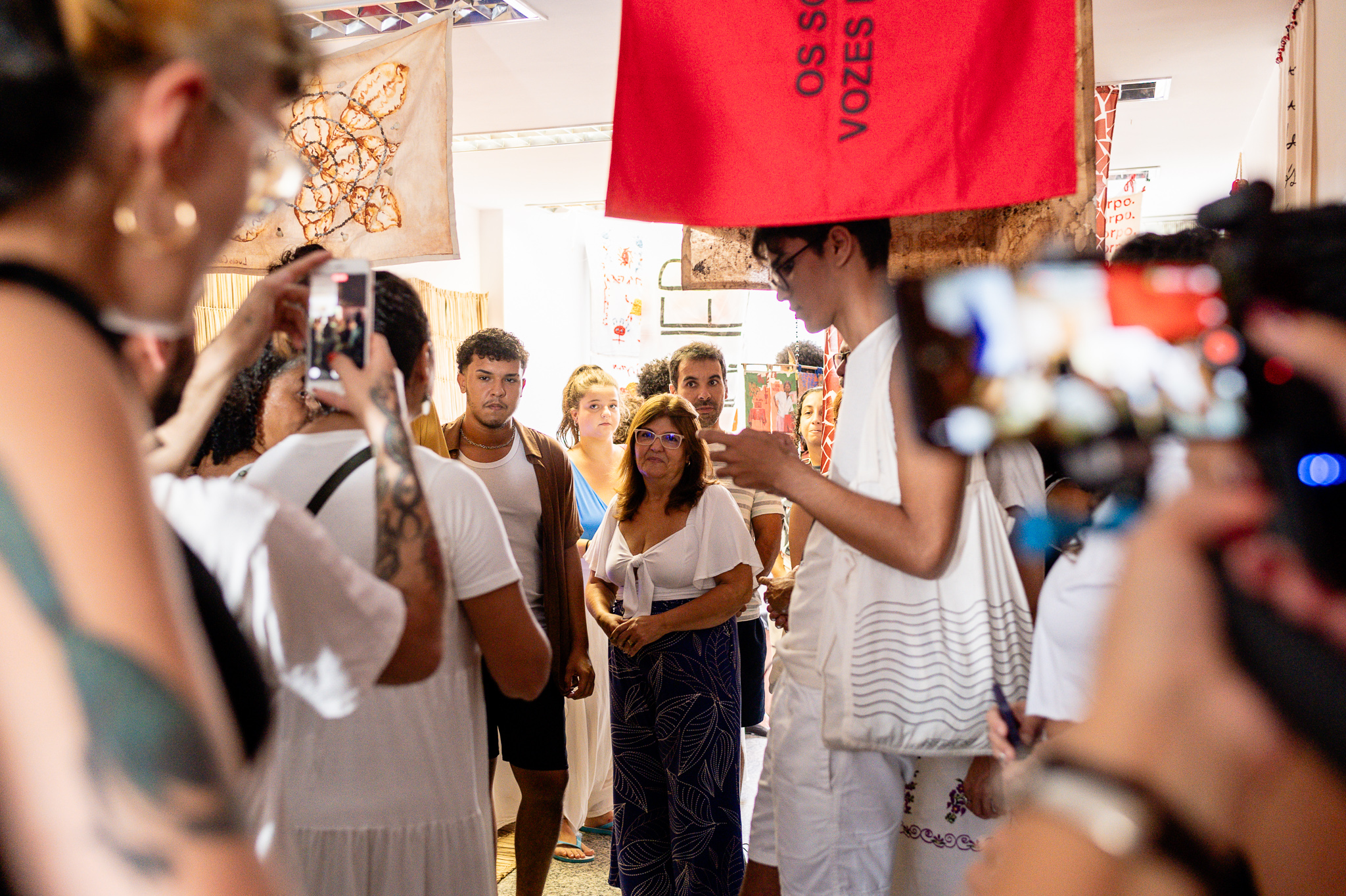 Ateliê Terreiro_Abertura da exposição_Bandeiras e Estandartes_fotoGabriellaMaria